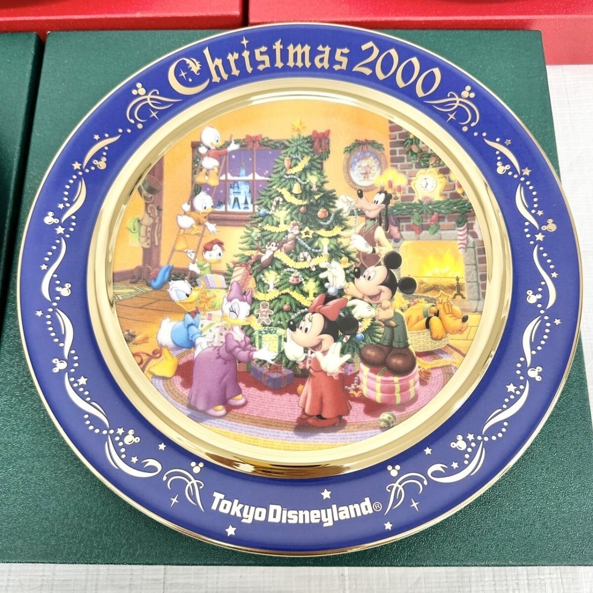 J089-CH12-1640 東京ディズニーランド クリスマス記念プレート 2000年 