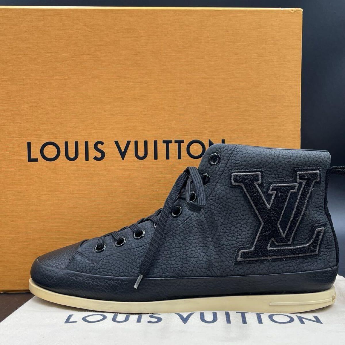 1円 【美品】 LOUIS VUITTON ルイヴィトン シボ革 メンズ LVロゴ
