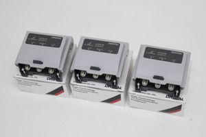 R341-② 未使用/保管品 DXアンテナ 家庭用UHF混合器 UU0001C 3個 まとめ/セット 家電 ア