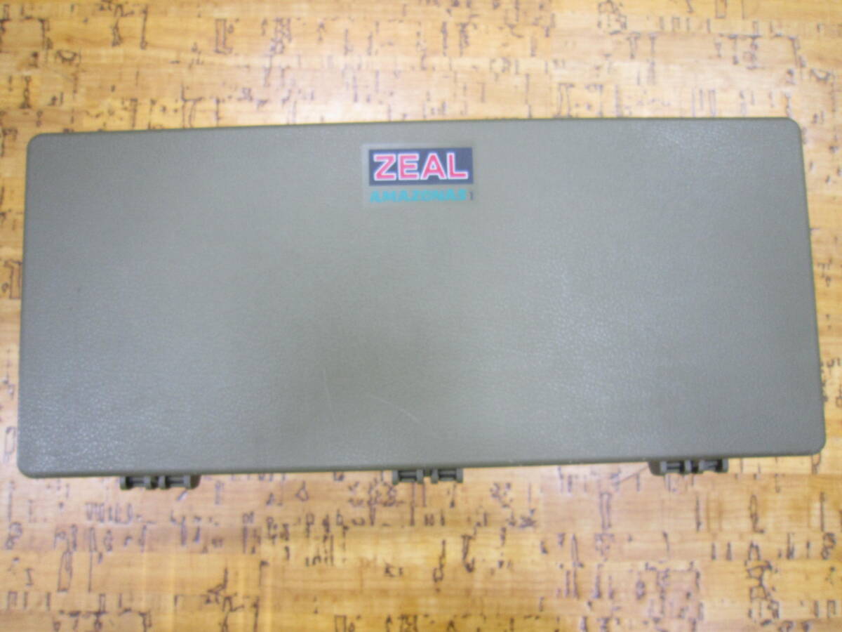 中古品　ズイール　ZEAL　アマゾン_1
