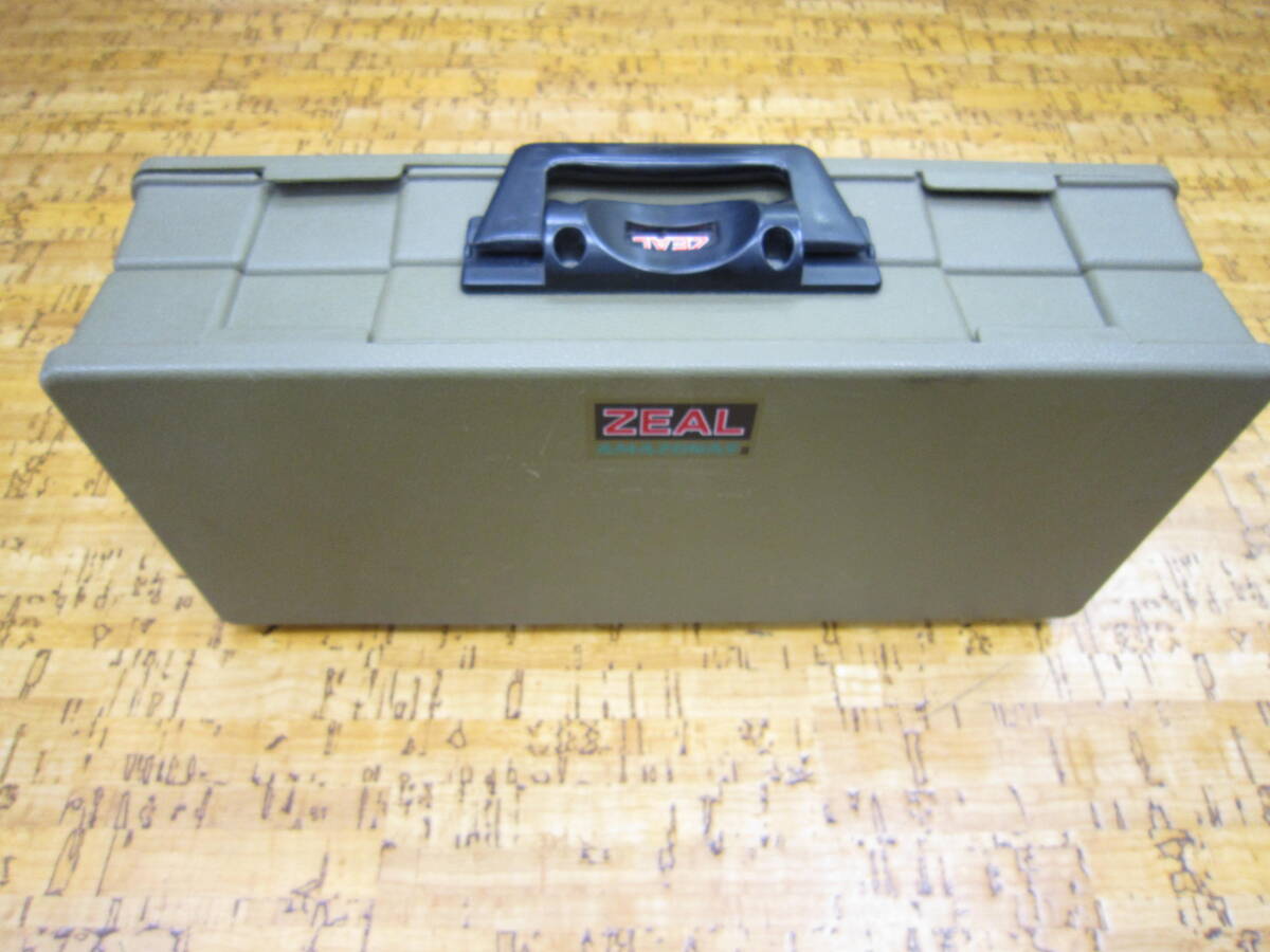中古品　ズイール　ZEAL　アマゾン_3