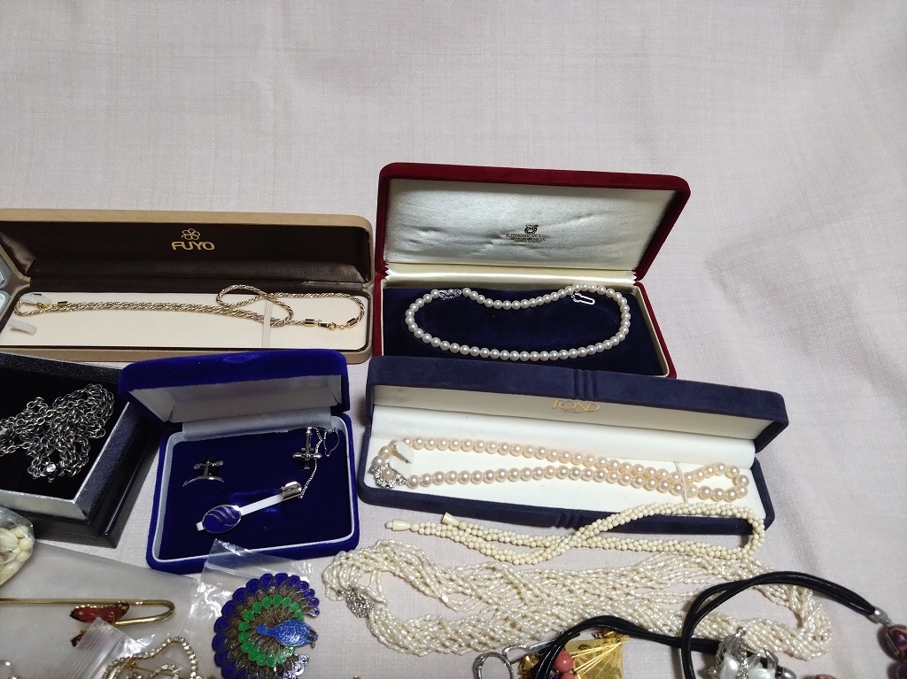 アクセサリーなど☆まとめて　イミテーション　ジャンク品扱い_5