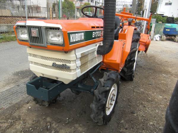 【ジャンク品】クボタトラクターB1702 クボタ B1702－M 4WDトラクター ジャンク品(車体)｜売買された