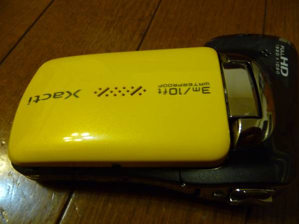 SANYO Xacti DMX-CA100【中古　美品】_1