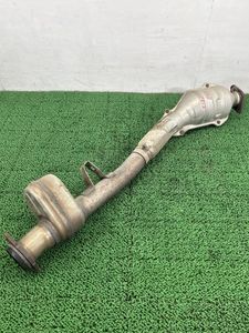 ▼ZN6 前期【触媒/エキパイ】SU003-01130　H26 トヨタ 86 G (9.4万km) HCR013