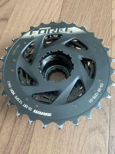 SRAM Force eTap AXS スプロット　12速　10-28 中古品 AXS XG-1270
