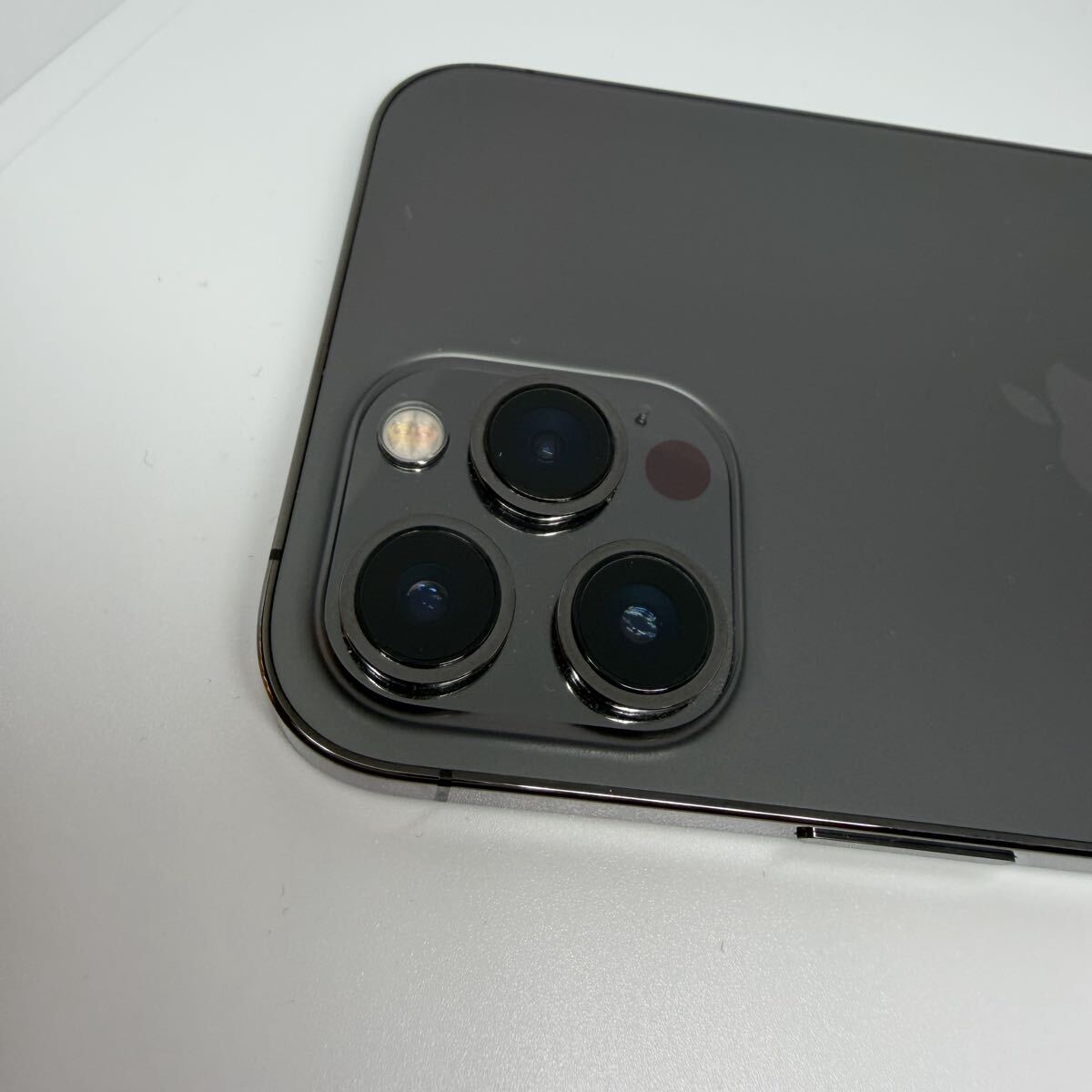iPhone 12 Pro Max 256GB カナダ版 シャッター音なし 美品 バッテリー