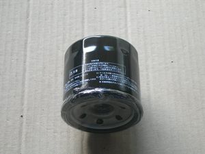 送料込み　オイルフィルター　径68x高さ65小型ディーゼル汎用 コマツ 日立 CAT ヤンマー