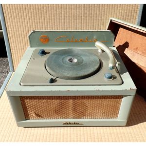 真空管レコードプレーヤーの値段と価格推移は？｜2件の売買データから