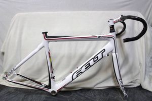 ⑤引取大歓迎◆FELTフェルト◆Z5カーボン ロード バイク フレーム◆ハンドル付◆ホワイト