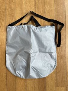 GREAT COSSY MOUNTAIN　グレートコッシーマウンテン　MAD DOG After Run Bag　ライトグレ