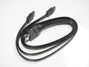 新品未使用 eSATAケーブル 55cm 2本セット ギガバイト ブラック