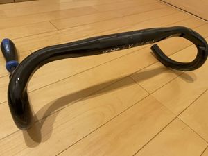 TNI スーパーシャロー　カーボン　ドロップハンドル　400mm