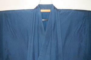 壱月0377 本絹米澤生紬男着物羽織 裄77丈155К超光沢瑠璃青緑 野趣味極上品 美品 超特大