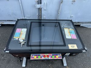 テーブルゲーム 筐体の値段と価格推移は？｜4件の売買データから 