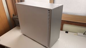 Fractal Design Define 7 Solid ホワイト　中古品