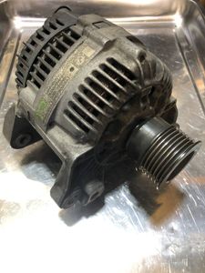 BMW E36 318i 318ti 318is用　80A Valeo製オルタネーター　ジャンク品