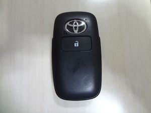 トヨタ A210A ライズ 2ボタン スマートキー 007-AG0115 中古 検)TOYOTA/RAIZE/A200A/パッ