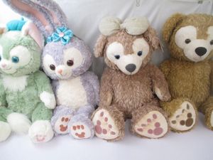 ダッフィー ぬいぐるみ Mサイズの値段と価格推移は？｜34件の売買