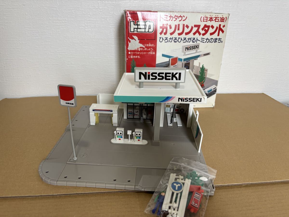 トミカタウン 旧トミカタウン ガソリンスタンド 日本石油 当時物 旧