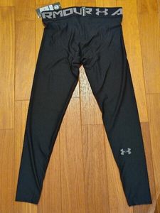 アンダーアーマー　タイツLG