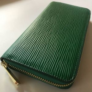 無くなり次第終了　緑　グリーン　レザー//革 長財布メンズ ラウンドファスナー 小銭入れ