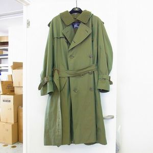 バーバリー 一枚袖の値段と価格推移は？｜16件の売買データから