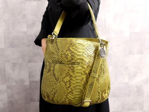 JRA パイソン バッグの値段と価格推移は？｜57件の売買データからJRA 