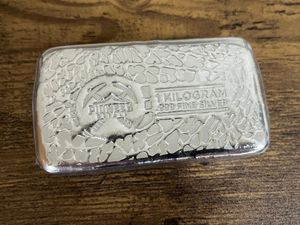 銀地金の値段と価格推移は？｜36件の売買データから銀地金の価値が
