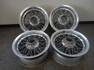 ワイヤーホイール4本の値段と価格推移は？｜3件の売買データから 