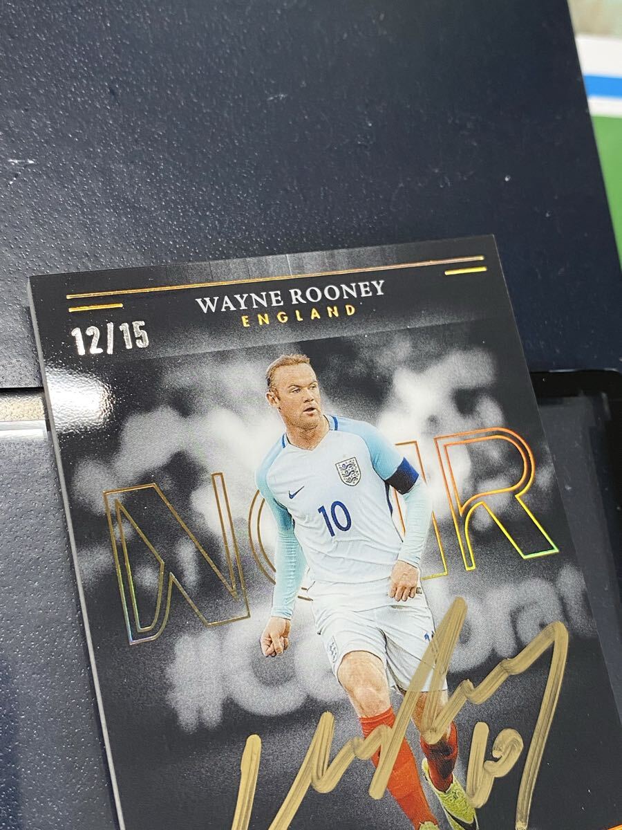 2024-25 Panini Noir Soccer Spotlight Signatures Vertical /15