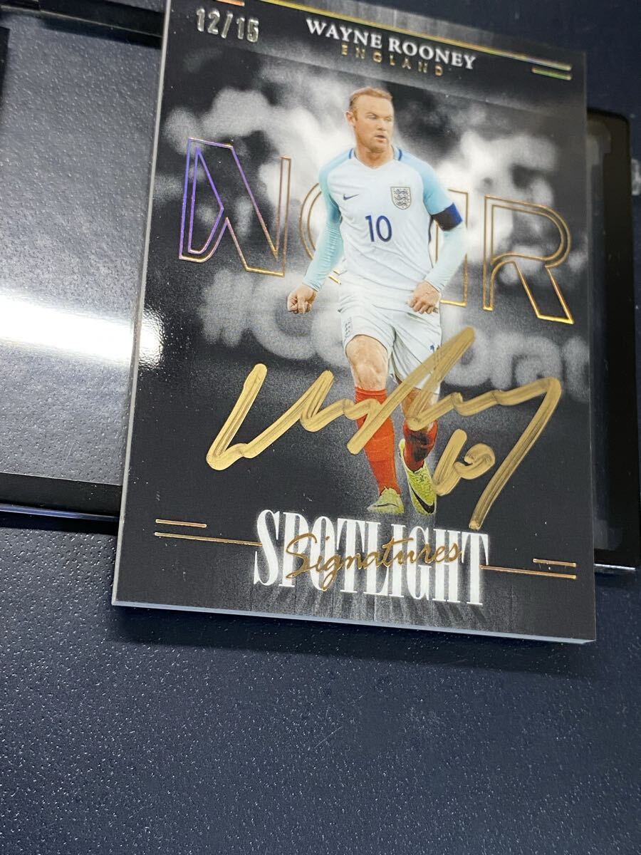 2024-25 Panini Noir Soccer Spotlight Signatures Vertical /15