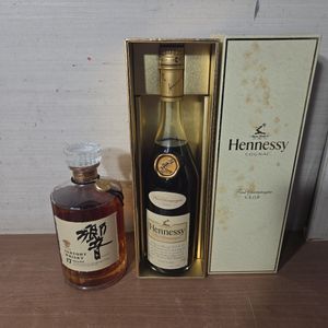サントリー　ウイスキー　響（未開封） SUNTORY（サントリー） 響 17年 43度 50ml ミニチュアボトル : ワイン