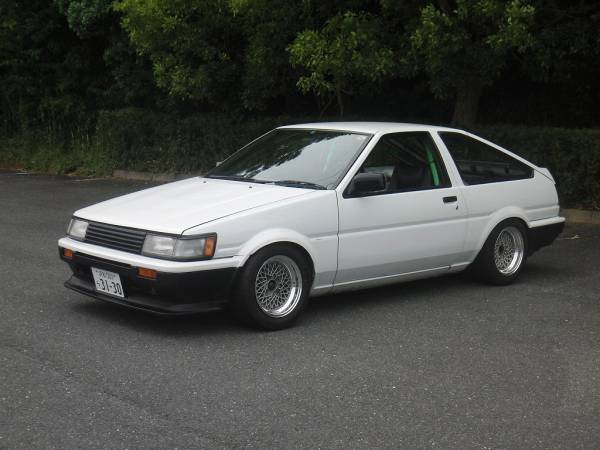 アオシマ　AE86 カローラレビン後期　GTV仕様 博物館＜File No.59＞Part 2 トヨタ カローラ レビン GTV | プラモde