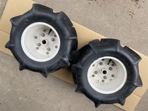 4月22日まで２条刈りバインダー取り外しタイヤセット　１８×10.0－８　中古　 バインダー 稲刈り機 ブリヂストン タイヤ ホイール18×9.0－8