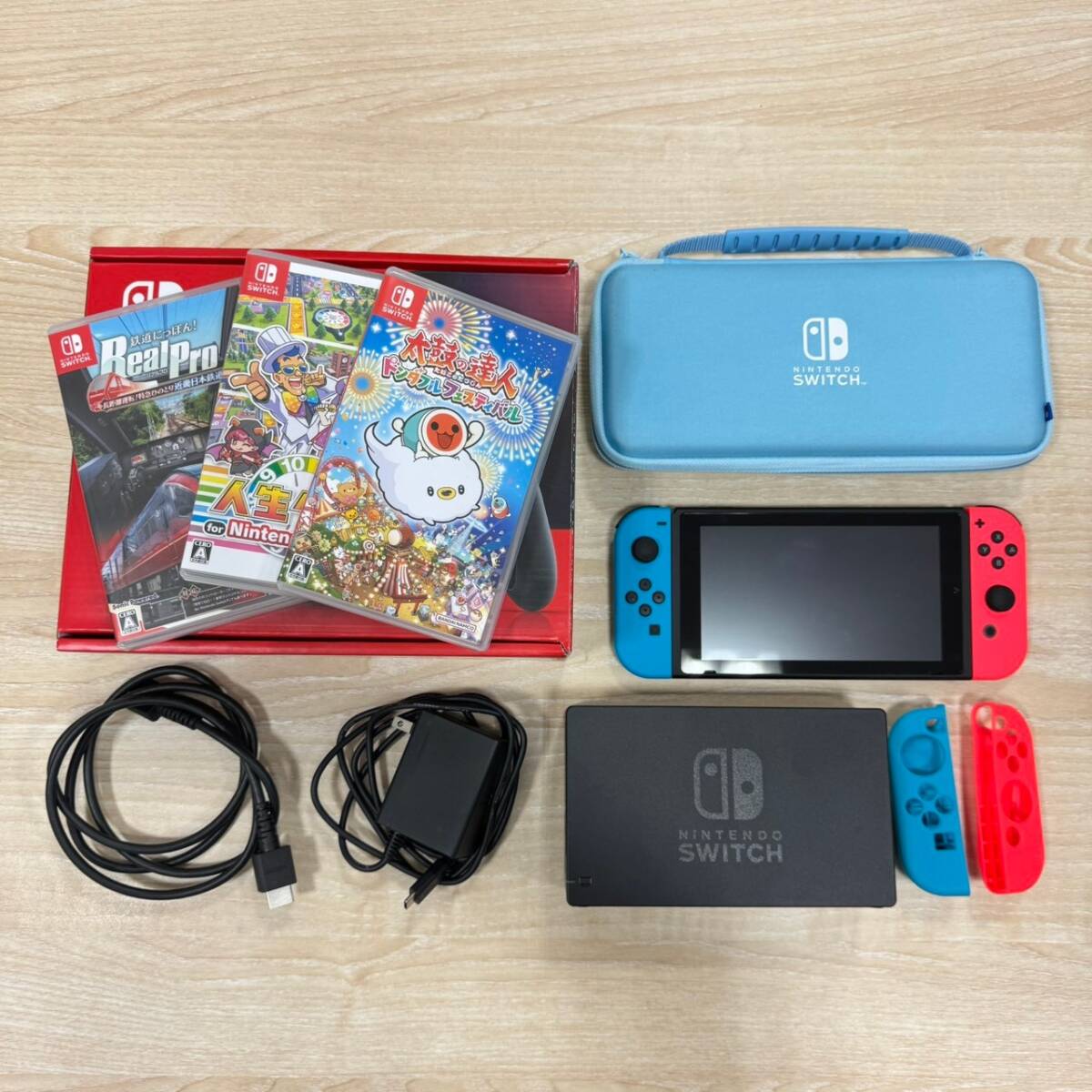初期化済】 中古品 任天堂 NINTENDO switch本体 HAC-001 ソフト3本付