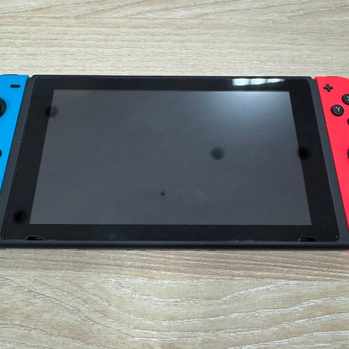 初期化済】 中古品 任天堂 NINTENDO switch本体 HAC-001 ソフト3本付