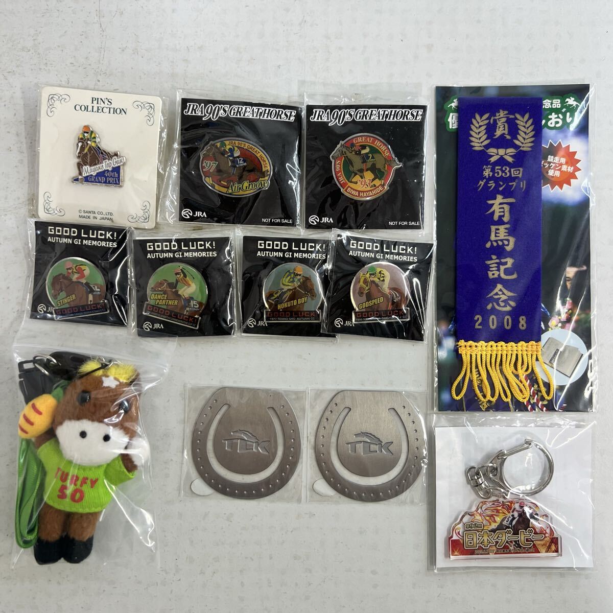 JRA 競馬 グッズ まとめ売り コレクション ピンバッジ ポストカード