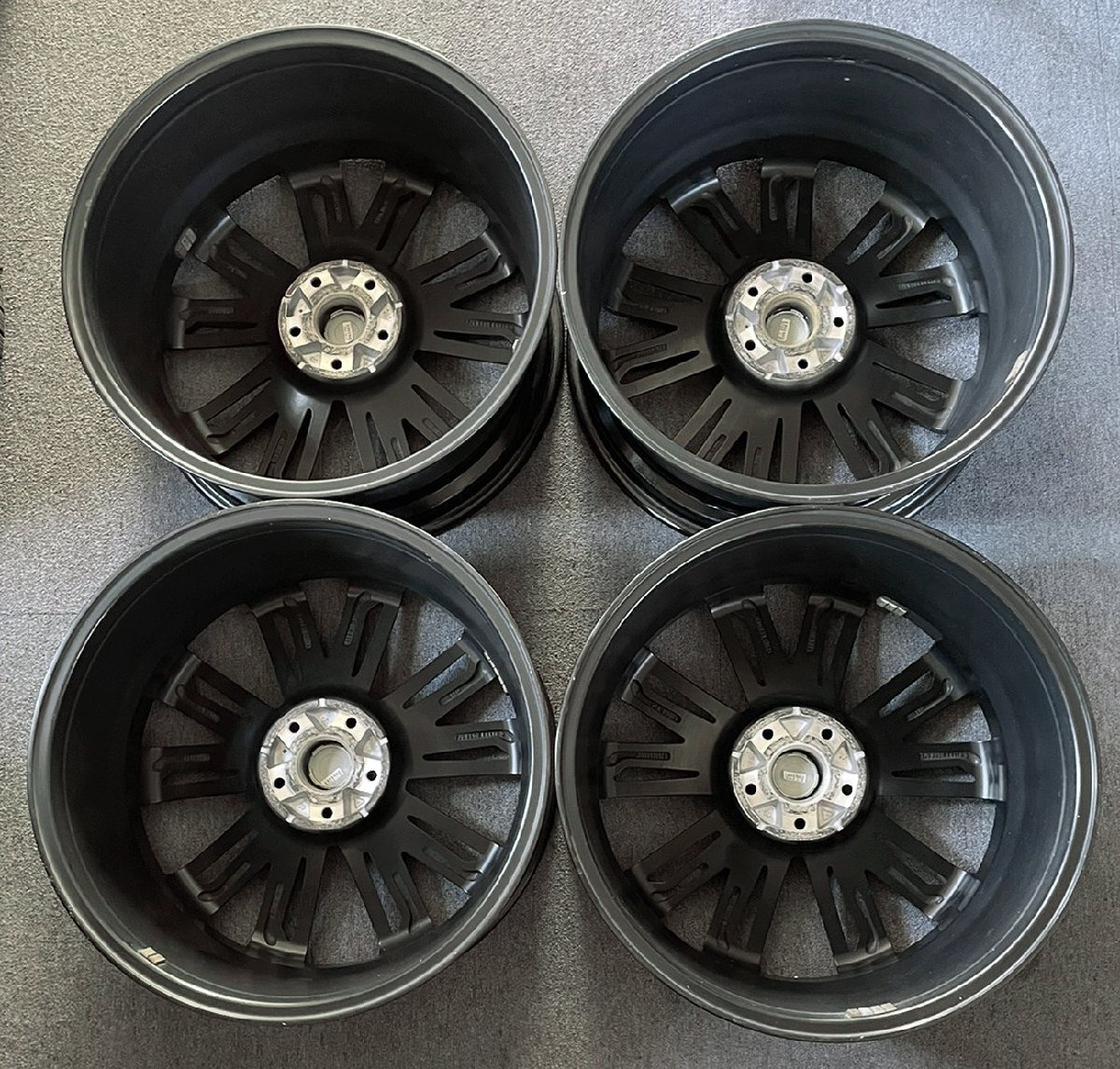 MODELLISTA WingDancer IX 20インチ アルミホイール 8.5J +40 5H