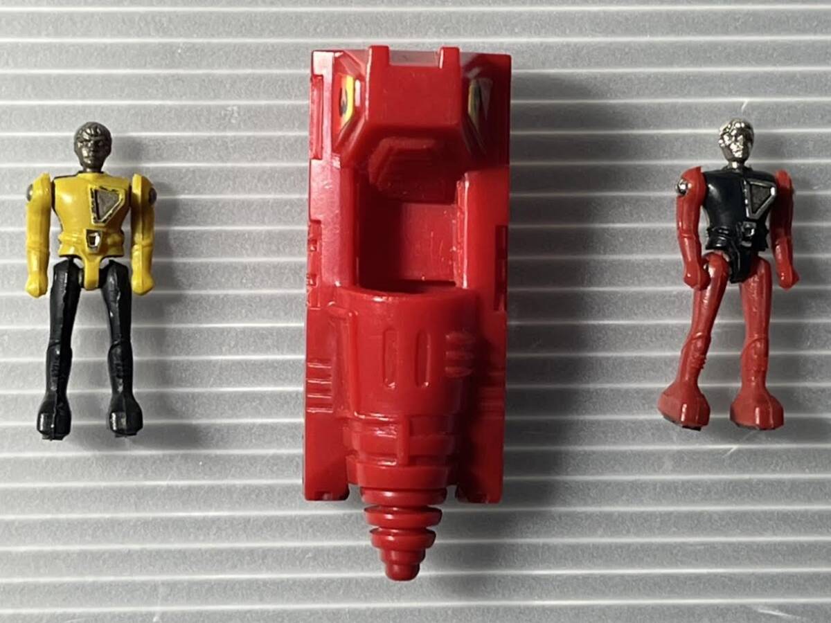 タカラ ダイアクロン隊員 2体 ニットー ダイアクロン リアルタイプ