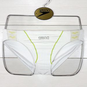 白 競泳水着のYahoo!オークション(旧ヤフオク!)の相場・価格を見る