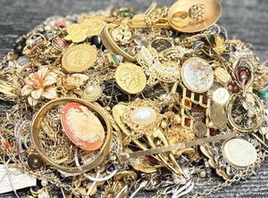 メッキアクセサリーまとめのYahoo!オークション(旧ヤフオク!)の相場