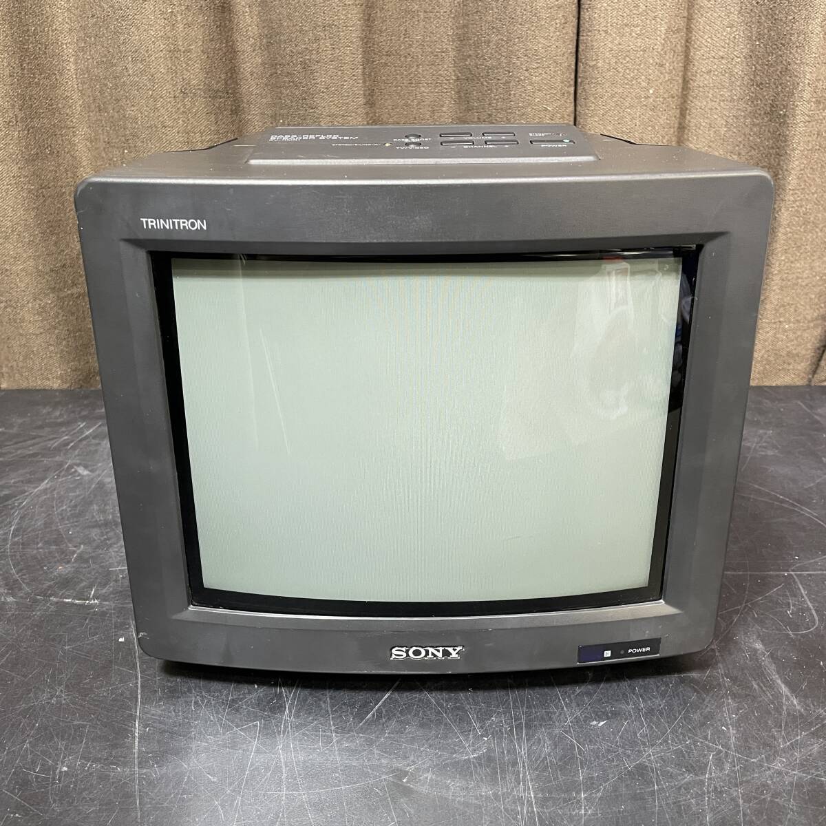 IK-912】SONY/ソニー 小型カラーテレビ KV-11MR1 1990年製 Trinitron