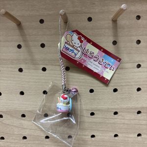 ご当地キティ レアのYahoo!オークション(旧ヤフオク!)の相場・価格を