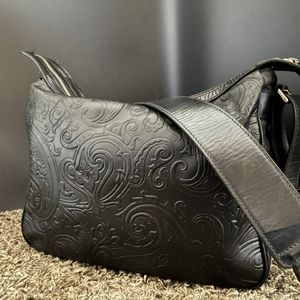 エトロ バッグのYahoo!オークション(旧ヤフオク!)の相場・価格を見る