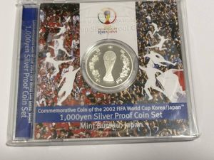 2002FIFAワールドカップ™ 純銀(セット)の中古価格は31,052円｜記念硬貨
