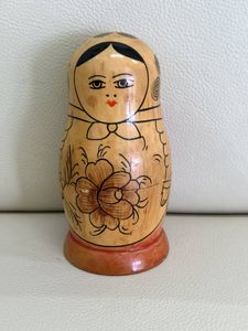 ロシア民芸品の値段と価格推移は？｜16件の売買データからロシア民芸品