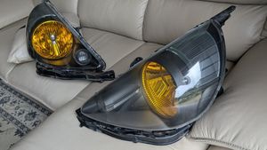 フィット 純正 ヘッドライトのYahoo!オークション(旧ヤフオク!)の相場