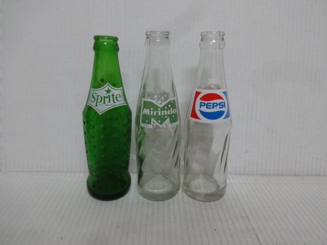 ミリンダ 瓶の値段と価格推移は？｜1件の売買データからミリンダ 瓶の
