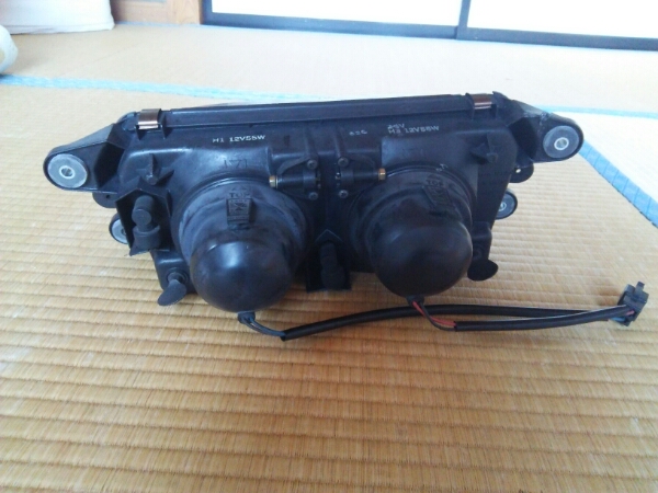 ZX9R逆車ヘッドライト+ZZR1100カウルのおまけ付（ZX-9R,ZX-11）(ヘッド